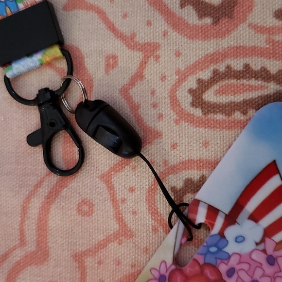 Candy Candy Key Lanyard - Picture 5 of 16